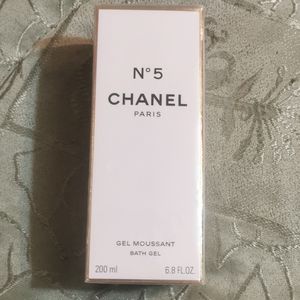 Chanel no 5 bath gel